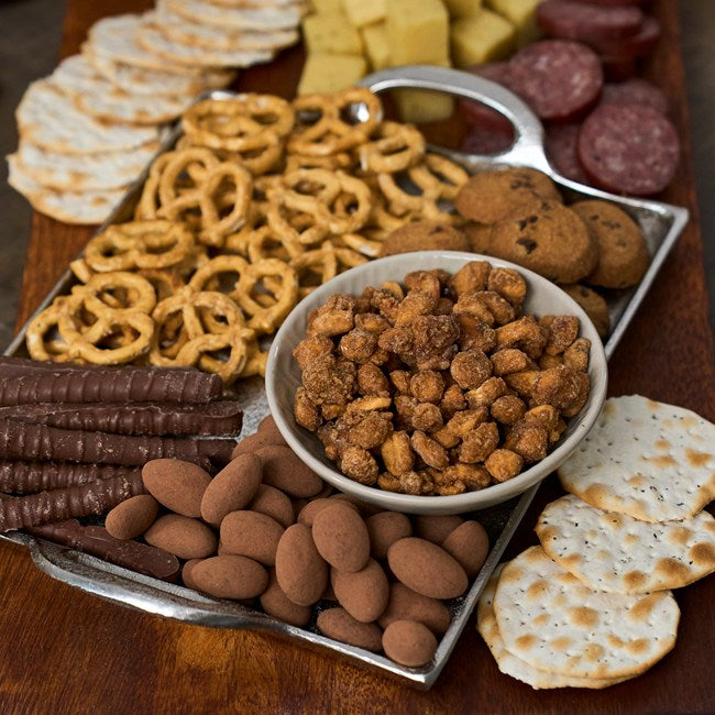Snack & Chocolate Gift Basket - Deluxe
